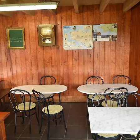 Yourte Roulotte Et Gite De La Laita Clohars-Carnoet Exterior photo