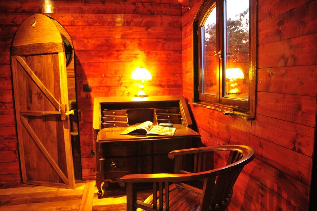 Country house Yourte Roulotte Et De La Laita