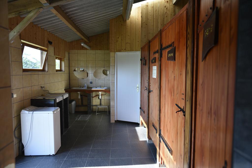 Yourte Roulotte Et De La Laita