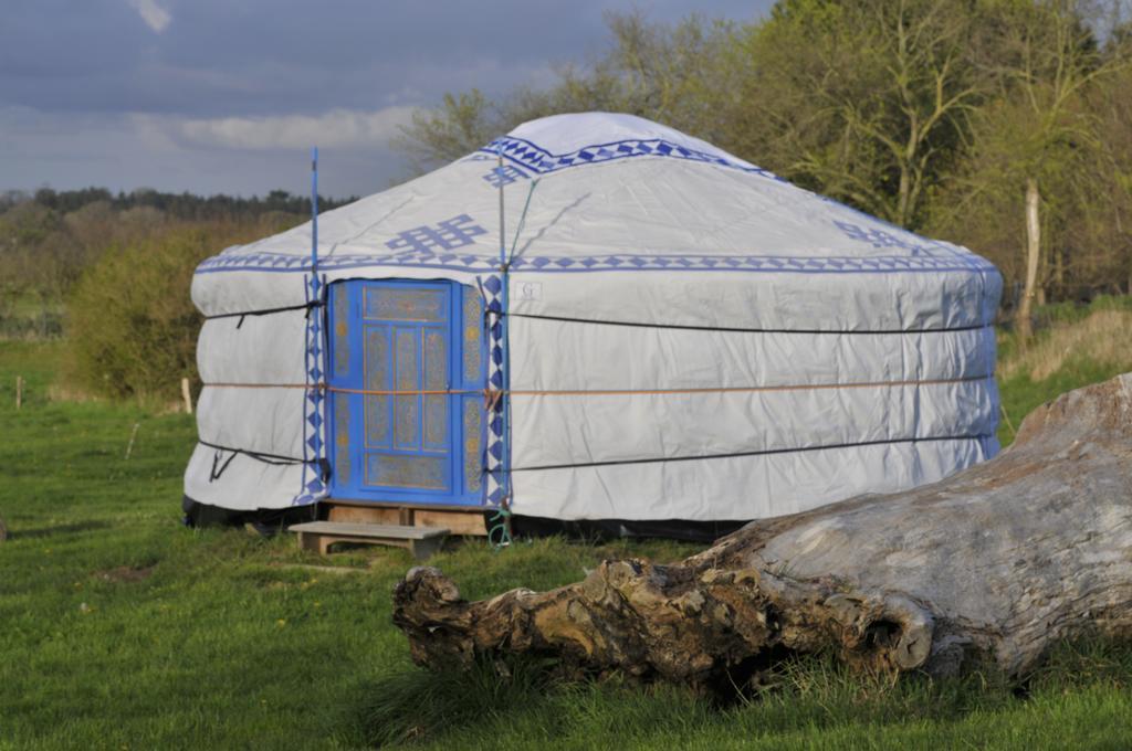 Yourte Roulotte Et De La Laita Landhuis *